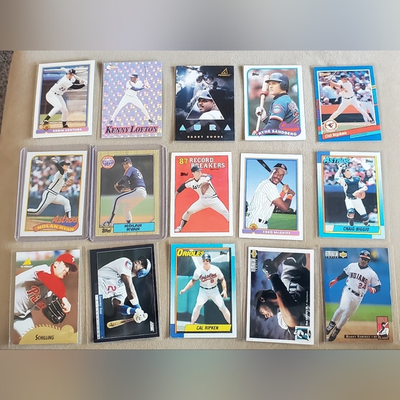 Lot Of 50 Baseball Cards. Bonds, Clemens, Puckett, Ryan, Etc. - Picture 1 of 4